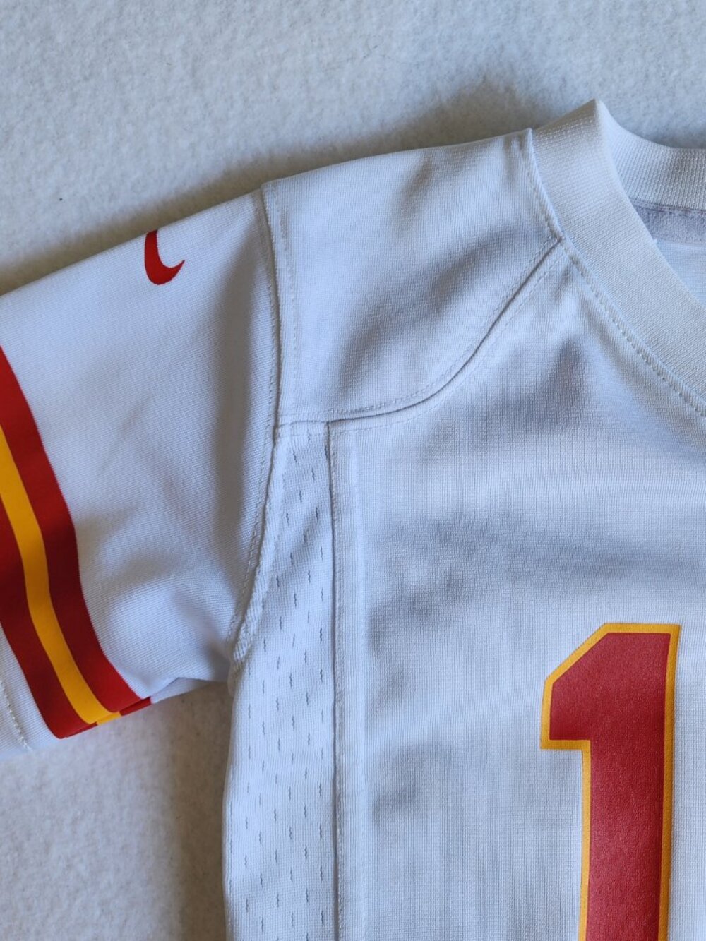 Nike Kansas City Chiefs Patrick Mahomes Jersey Toddler 4T - Picture 6 of 16